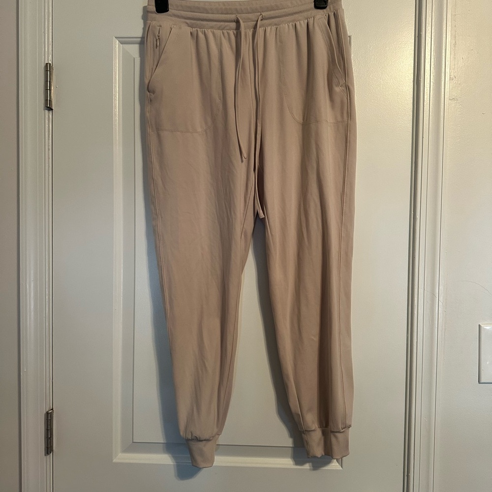 Rachel Zoe Women’s Beige Joggers